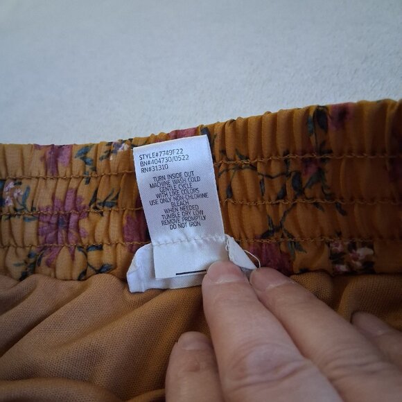 Beautees Girl's Size XL (16) Rust Floral Print Ruffle Hem Skirt - Picture 4 of 8